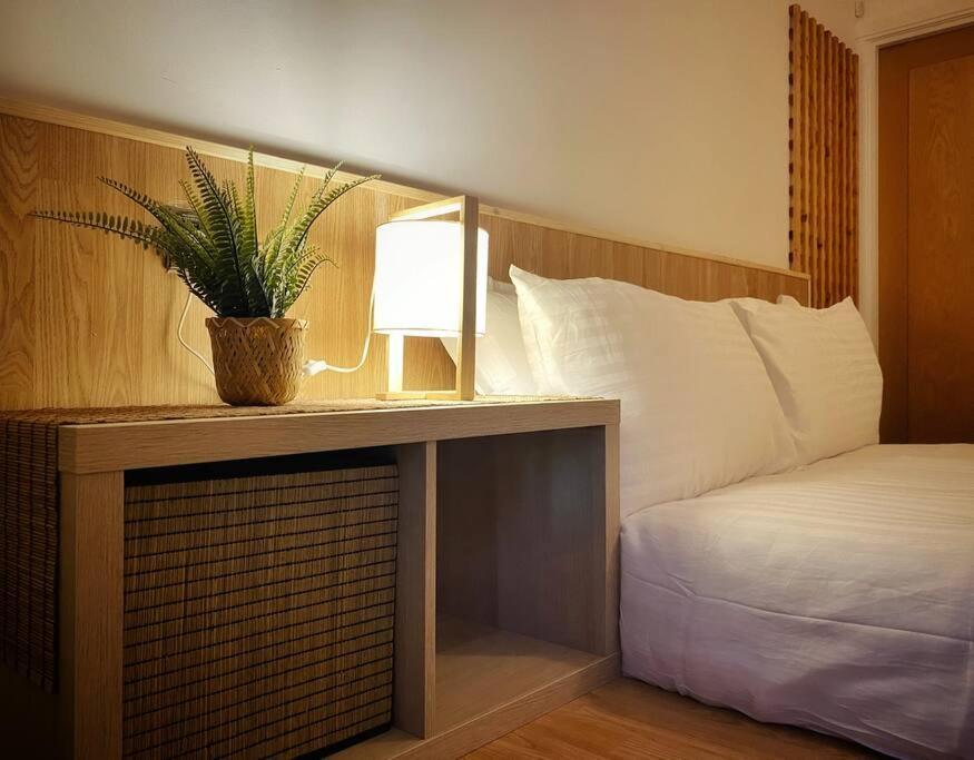 Japanese Style Muji Two-Bedroom Apt Swansea Exteriér fotografie